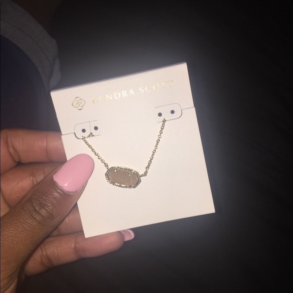 Kendra Scott Necklace